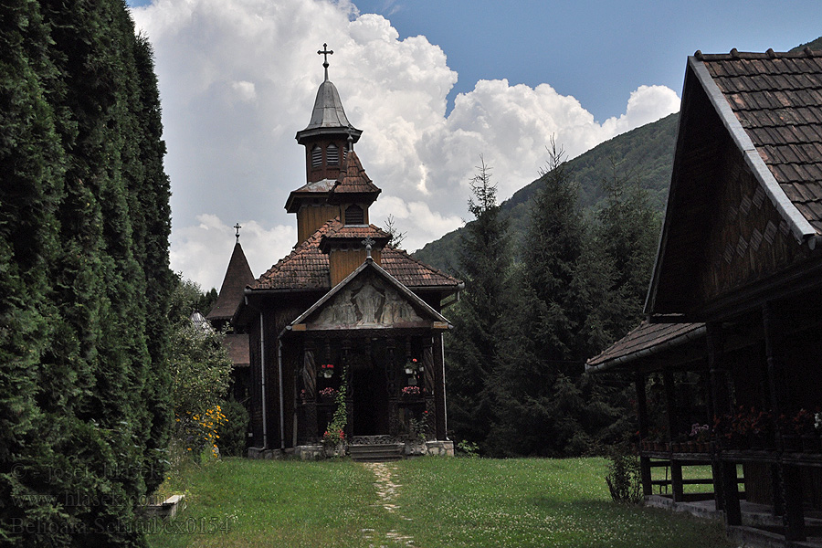 Schitul Izvorul Posaga Belioara Poustevna Einsiedelei Hermitage Pustelnia