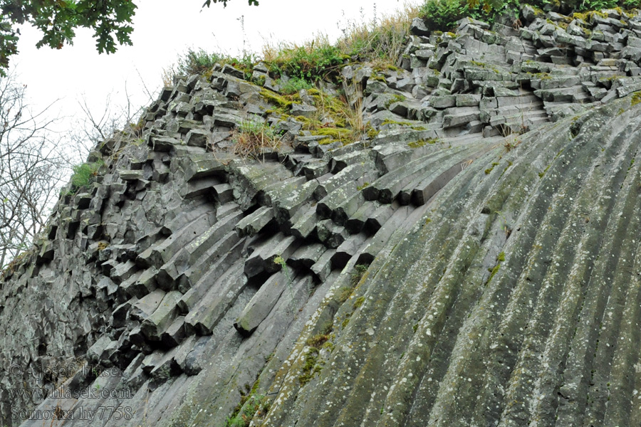 Šomoška NPR čedič Cerová vrchovina Basalt basalte базальт basalto